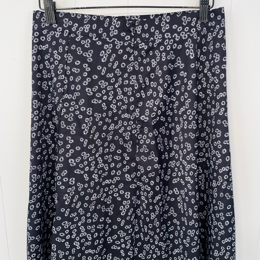 Women’s Floral Print High Waist Split Hem Midi A-Line Skirt - Picture 4 of 8